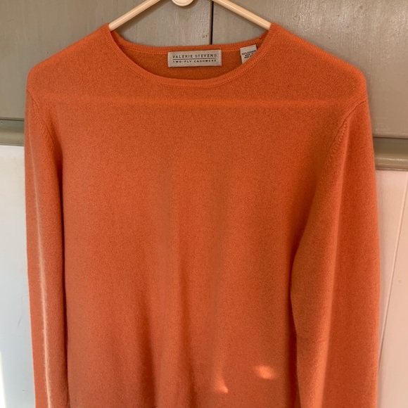 Valerie Stevens Sweaters - Valerie Stevens cashmere sweater Valerie Stevens Sweaters - Valerie Stevens cashmere sweater